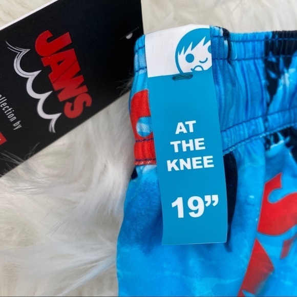 NEFF JAWS HOT TUB SHORTS OCEAN SMALL - Picture 5 of 6